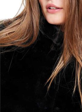Veste en fausse fourrure noire pour femme de Only Onlvida.