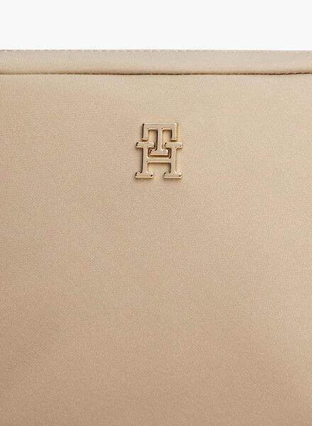 Gallery m174796 ubjeynbt