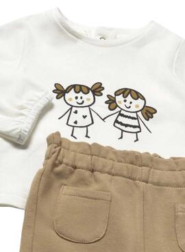 Ensemble de trois pièces Mayoral en forme de cœurs pour bébé, couleur toastée.