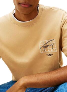 T-shirt Tommy Jeans Sign Spray beige pour homme
