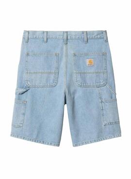 Bermudas Carhartt en denim clair avec un seul genou renforcé pour homme.