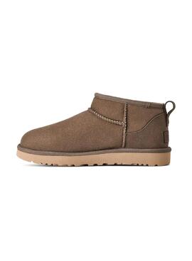 Bottes UGG Classic ultra mini marron pour femme