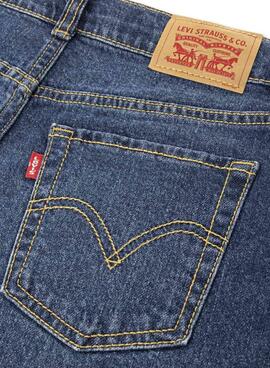 Jupe en jean bleu foncé de la marque Levi's pour fille.