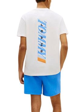 T-shirt Tommy Jeans Vintage logo beige à l'arrière pour homme