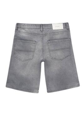 Bermuda grise Mayoral avec poches pour garçon.