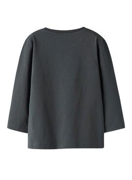 T-shirt Name It Bart à motif de dinosaures gris anthracite pour garçon.