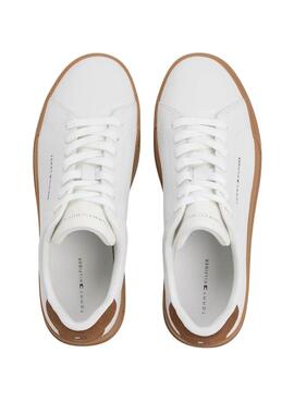 Chaussures Tommy Hilfiger Court blanc et marron pour homme.