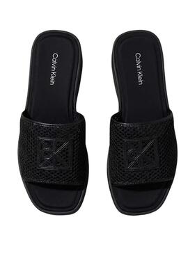 Sandales Calvin Klein tressées avec plateforme noire pour femme.