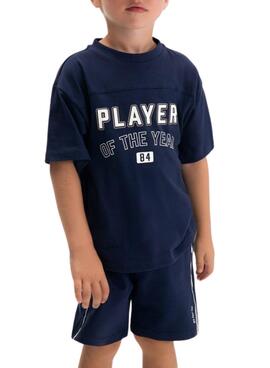 Ensemble t-shirt et short bleu marine sportif pour garçon.