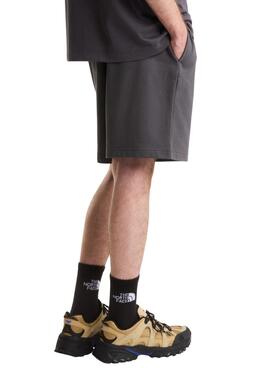 Les Bermudes de The North Face en anthracite pour hommes.