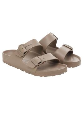 Sandales Birkenstock Arizona EVA beige pour femme.