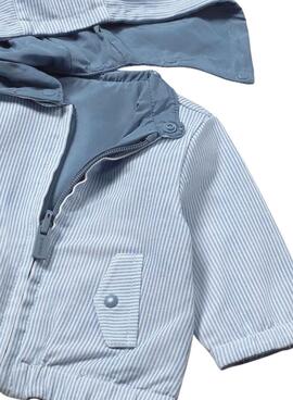 Veste réversible Mayoral bleue avec capuche pour bébé.